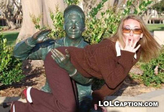 lolcaption-girls-doing-funny-shit-spanking-statue