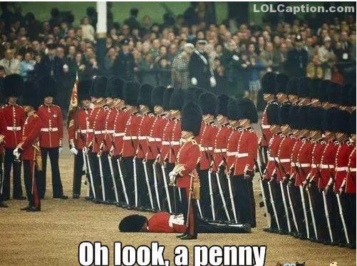 lolcaption-funny-pictures-with-captions-uk-guard-fail