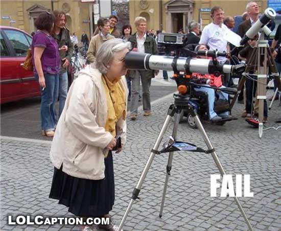 lolcaption-funny-fail-pictures-telescope-wrong-way